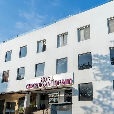Treebo Chandigarh Grand Exterior photo