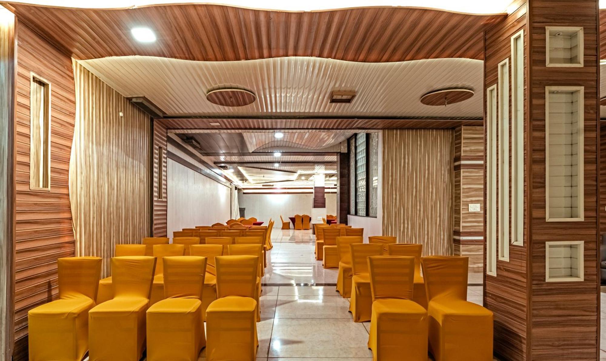 Treebo Chandigarh Grand Exterior photo
