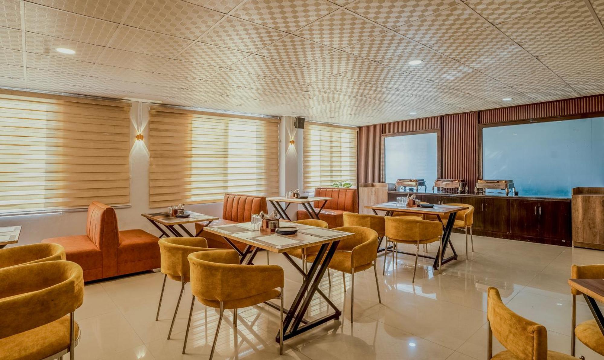 Treebo Chandigarh Grand Exterior photo
